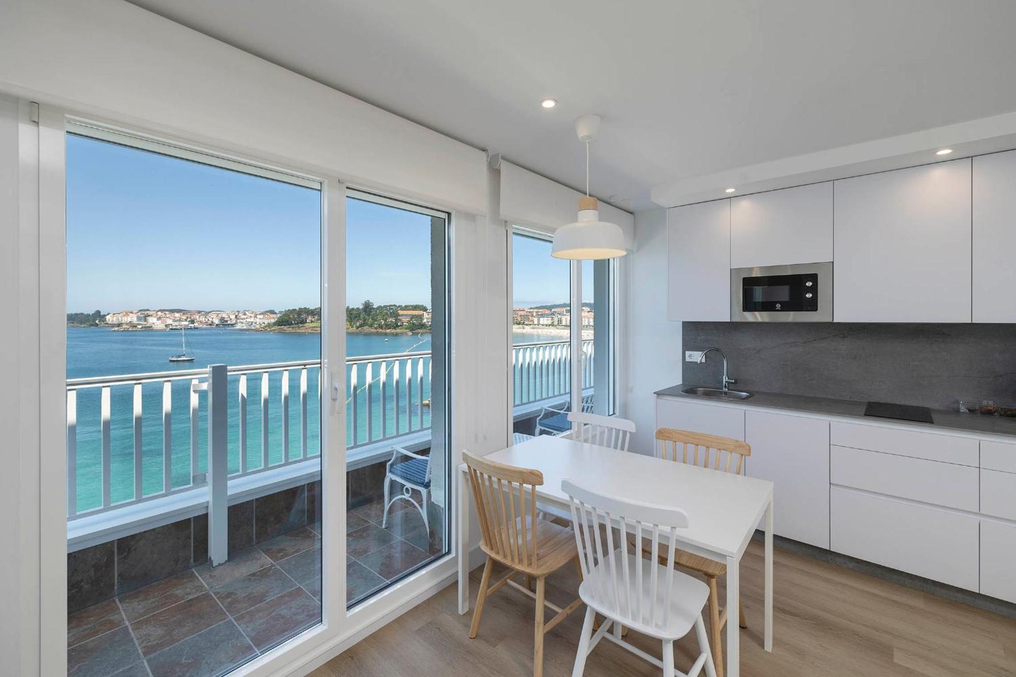 Apartamentos Rotilio Sanxenxo Kültér fotó